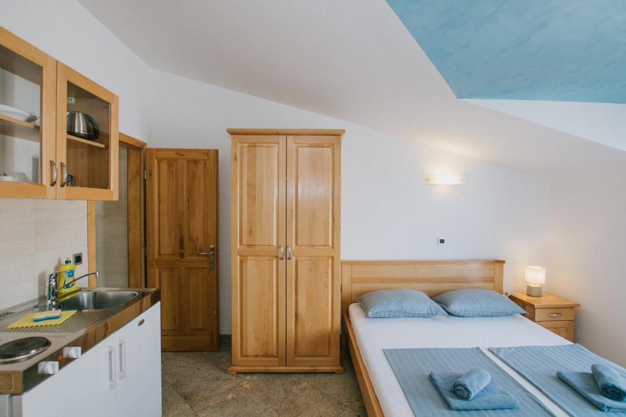 Apartamento Blue Sea House Trogir Exterior foto