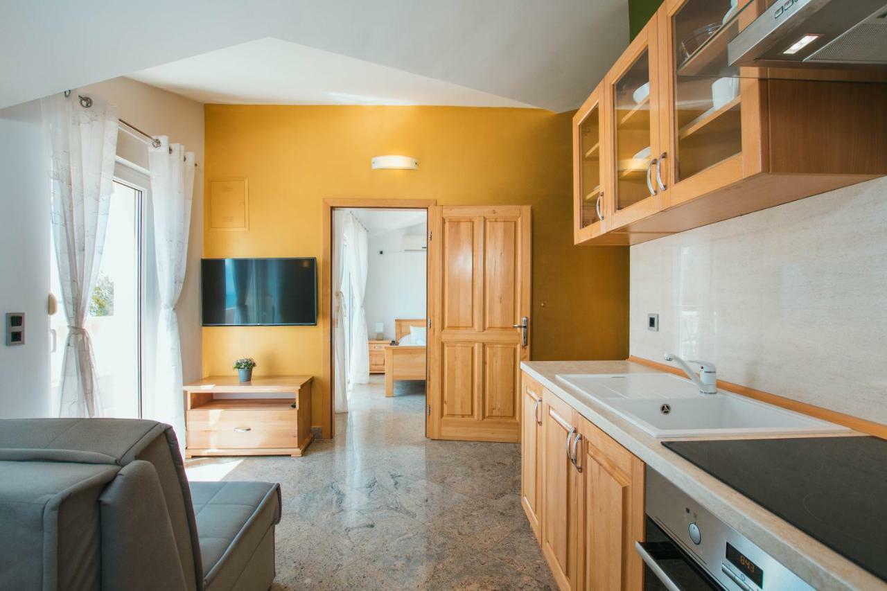 Apartamento Blue Sea House Trogir Exterior foto