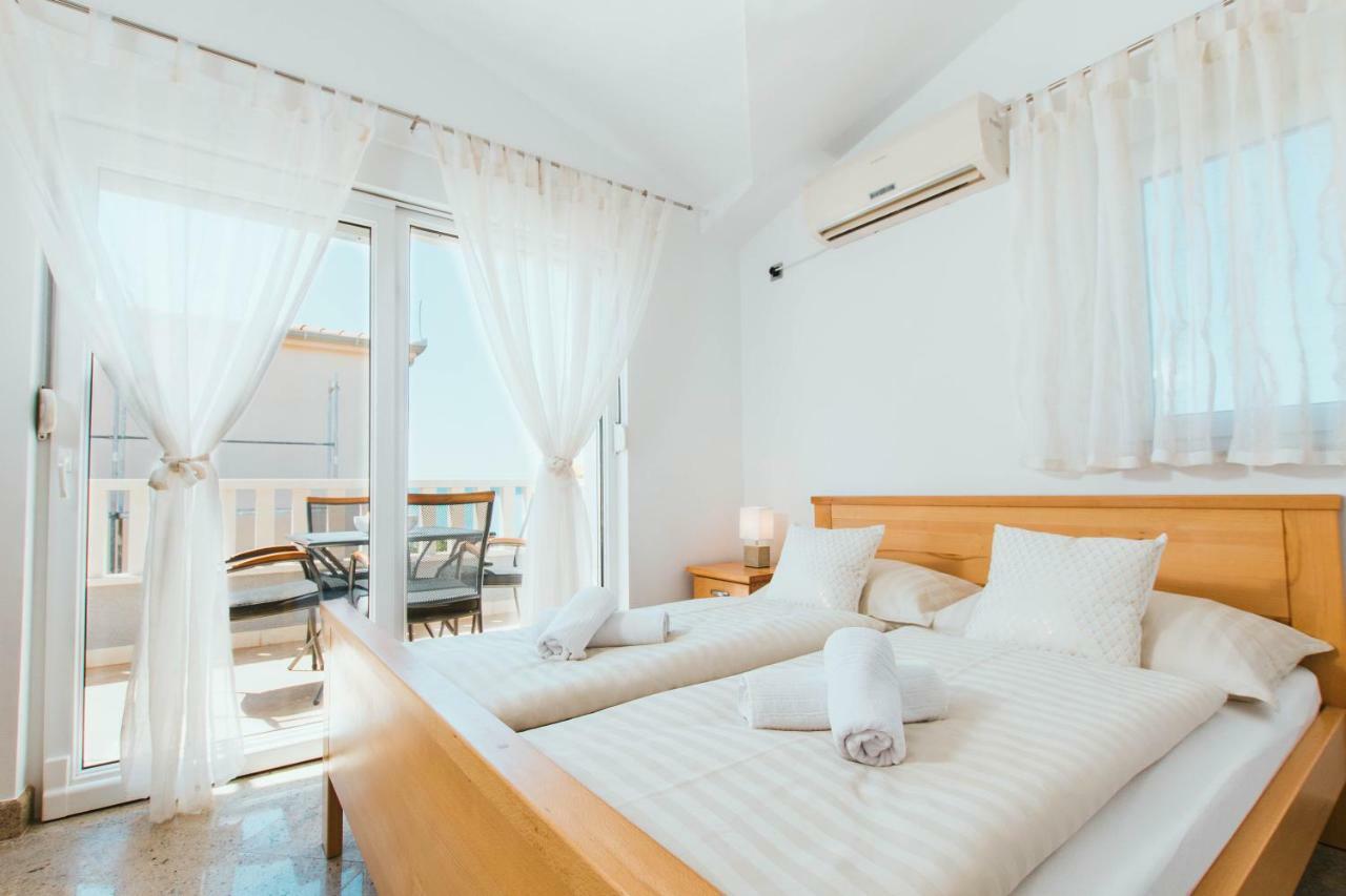 Apartamento Blue Sea House Trogir Exterior foto