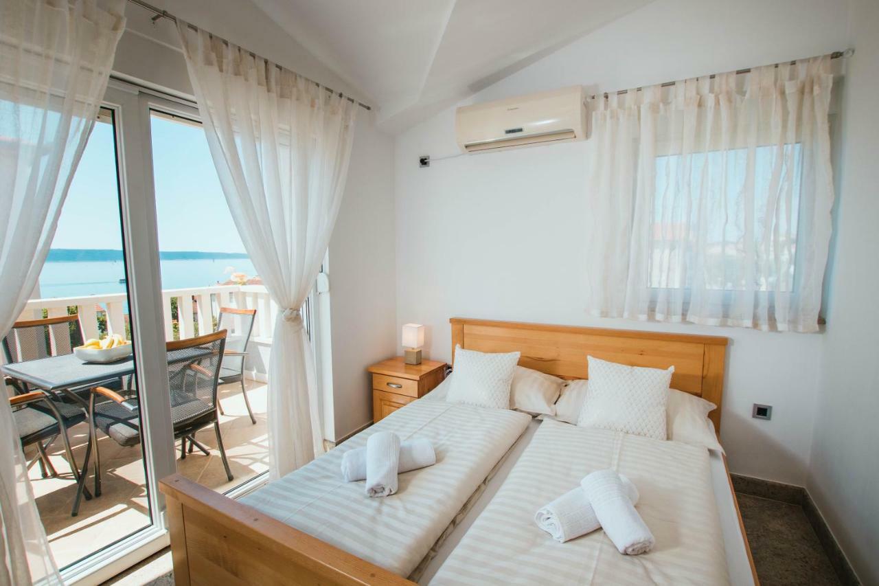 Apartamento Blue Sea House Trogir Exterior foto