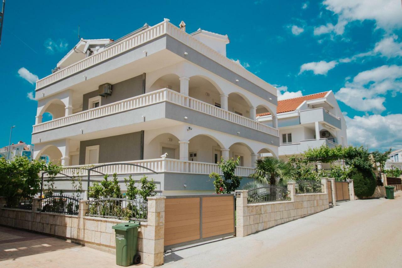 Apartamento Blue Sea House Trogir Exterior foto